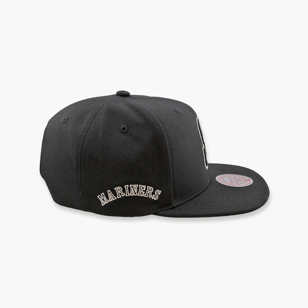 Seattle Mariners Cooperstown Black & White Snapback