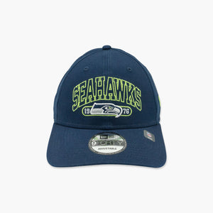 New Era Seattle Seahawks 2023 Sideline History Cuff Pom Beanie – Simply  Seattle