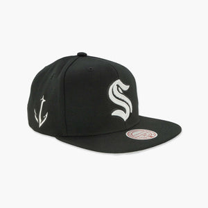 Seattle Kraken Black & White Snapback